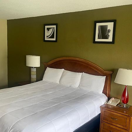 Americas Best Value Inn - Wilson Zewnętrze zdjęcie
