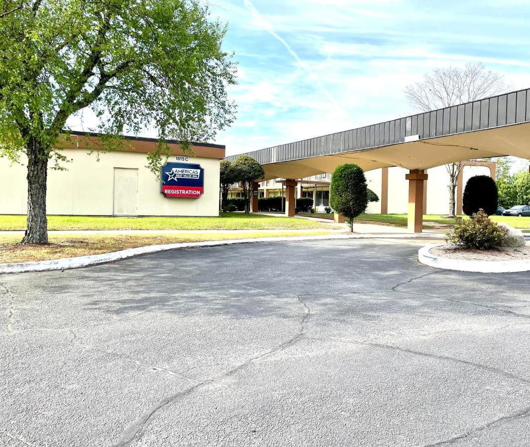 Americas Best Value Inn - Wilson Zewnętrze zdjęcie